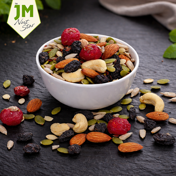 JM nuts Star Trail Mix